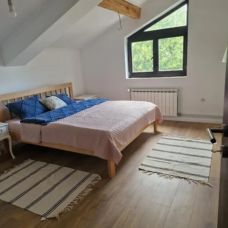 בית הארחה Che Private Banovci