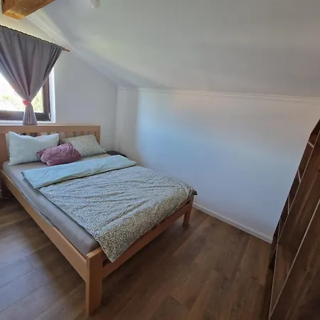 בית הארחה Che Private Banovci